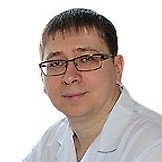 Врач Бирюков Роман Владимирович