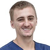 Врач Харченков Денис Александрович