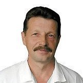 Врач Красноухов Анатолий Иванович