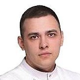 Врач Попрядухин Александр Геннадьевич